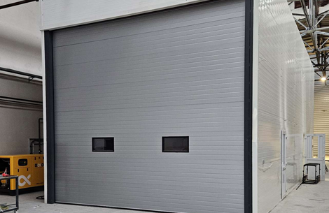 shotblasting-chambers-Roll-up-door