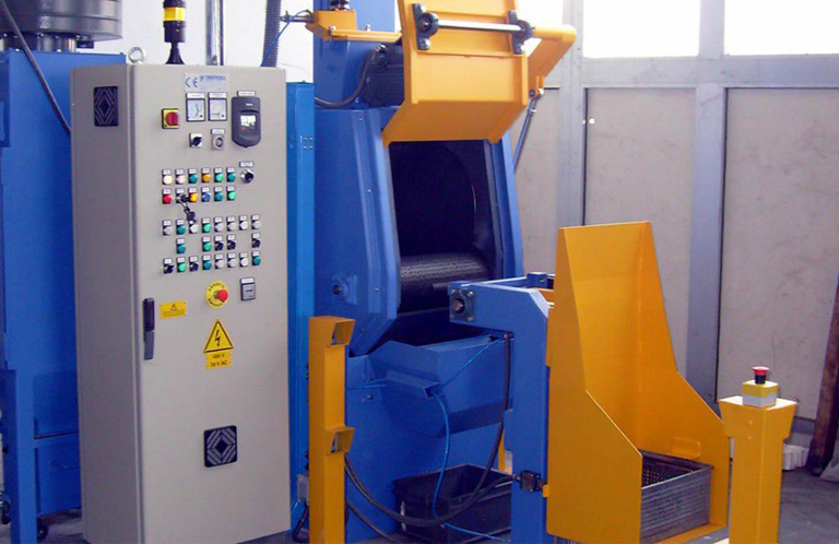 Tumble-belt-wheel-blasting-machine1